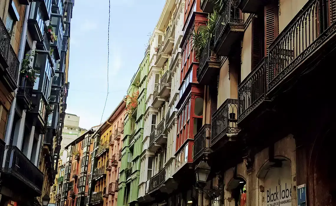 Vistas de la ría de Bilbao